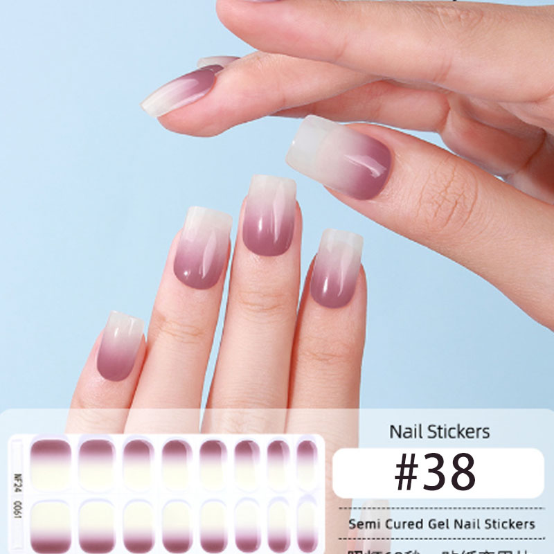 Halbgehärtete Nagelaufkleber