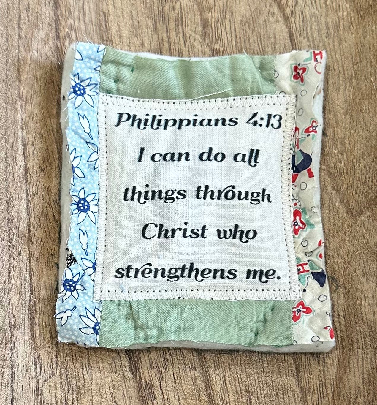 ✝️Best Encouraged And Blessed Gift-Prayer Quilt with cross inside