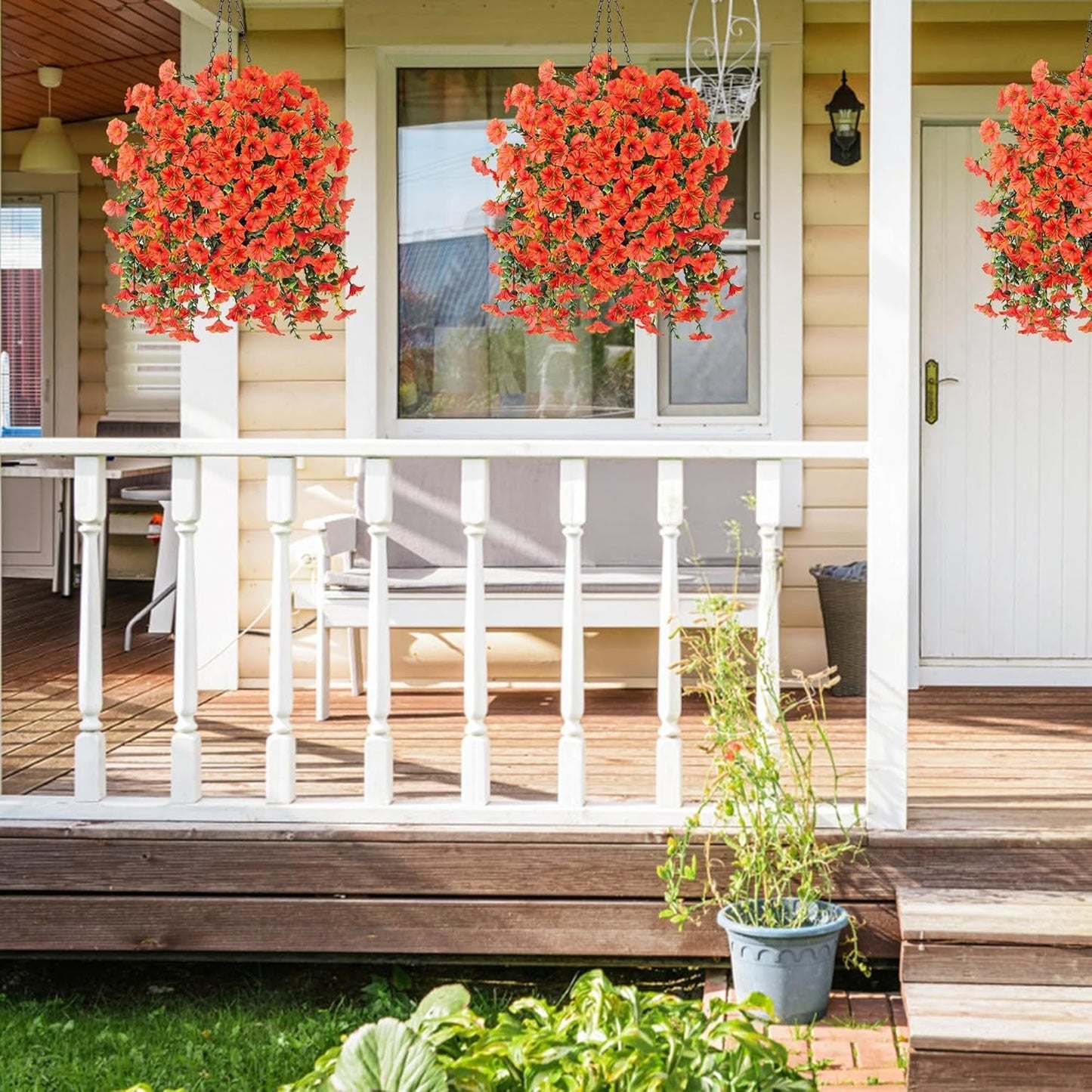 Perfekte Gartendekoration - 🌺 Künstliche Blumenranken als Hängeornamente
