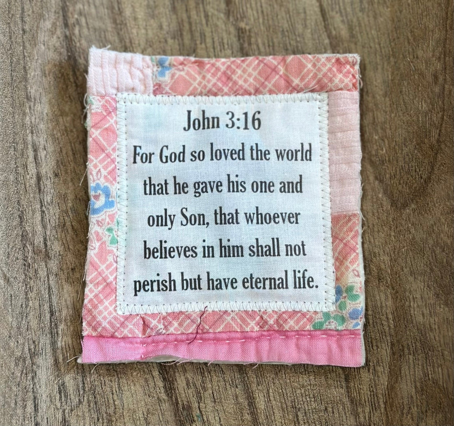 ✝️Best Encouraged And Blessed Gift-Prayer Quilt with cross inside