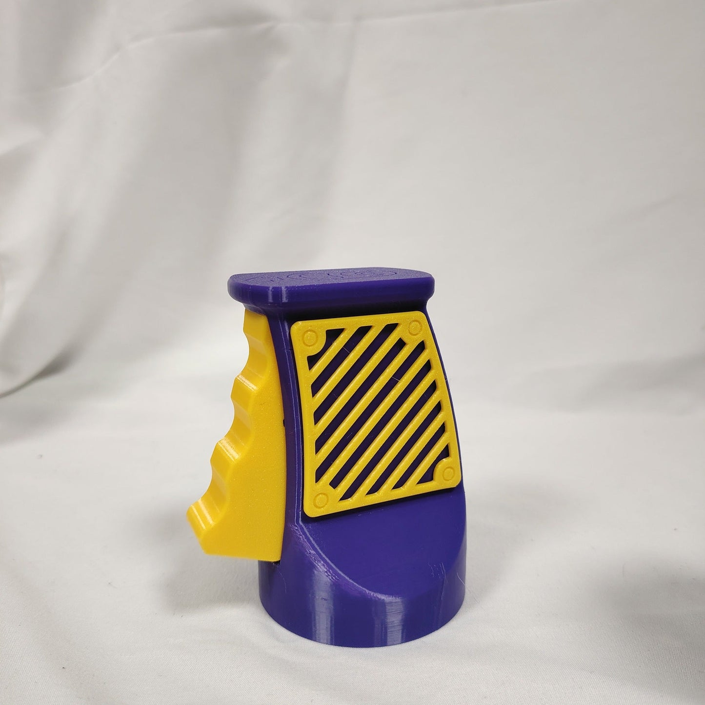 🍹3D tištěný otvírák na plechovky – snadný otvírák na sodu a pivo jednou rukou 🍻