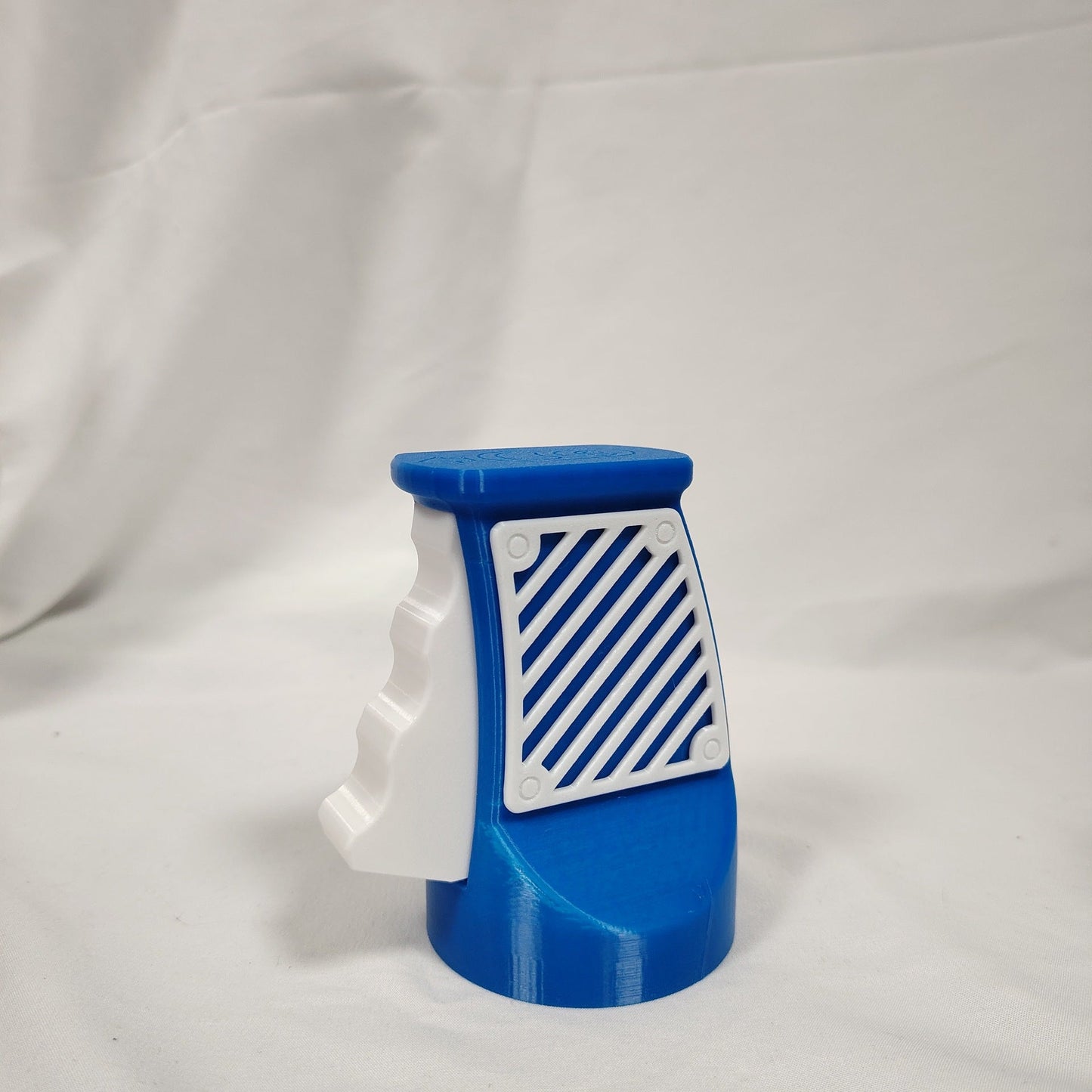 🍹3D tištěný otvírák na plechovky – snadný otvírák na sodu a pivo jednou rukou 🍻