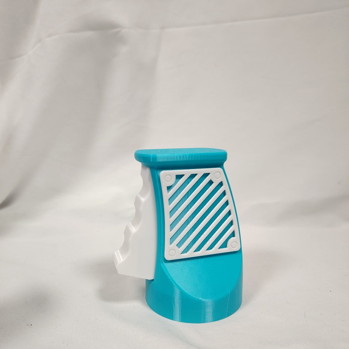 🍹3D tištěný otvírák na plechovky – snadný otvírák na sodu a pivo jednou rukou 🍻